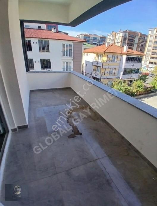 Şeysınan Mahallesın'de Kervancı Bolgesınde 2+1 Sıfır Satılık — fotoğraf 3