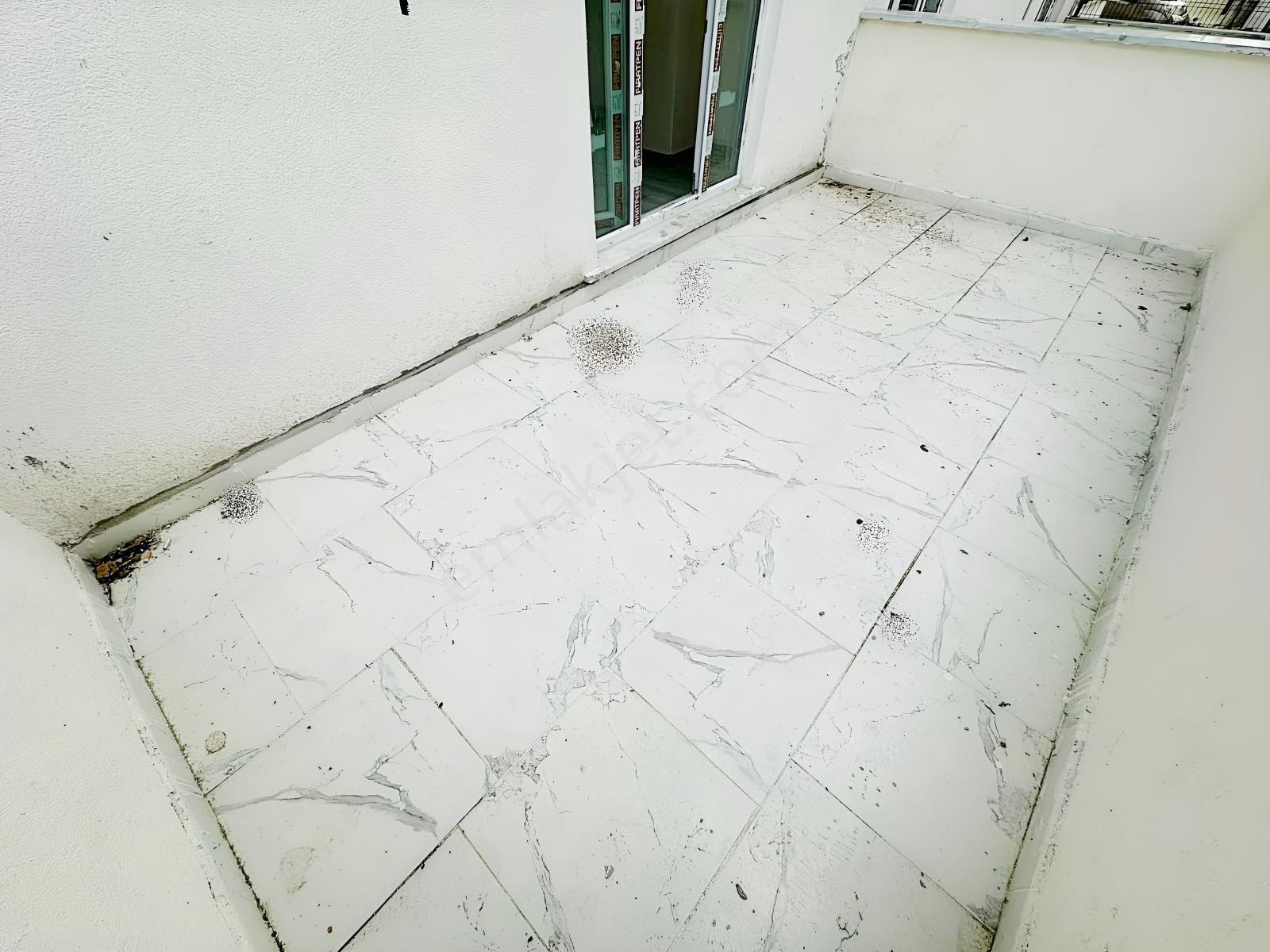 Az-er Yapıdan Bahçelievler Merkez'de Teraslı 1+1 Satılık Daire!! — fotoğraf 16