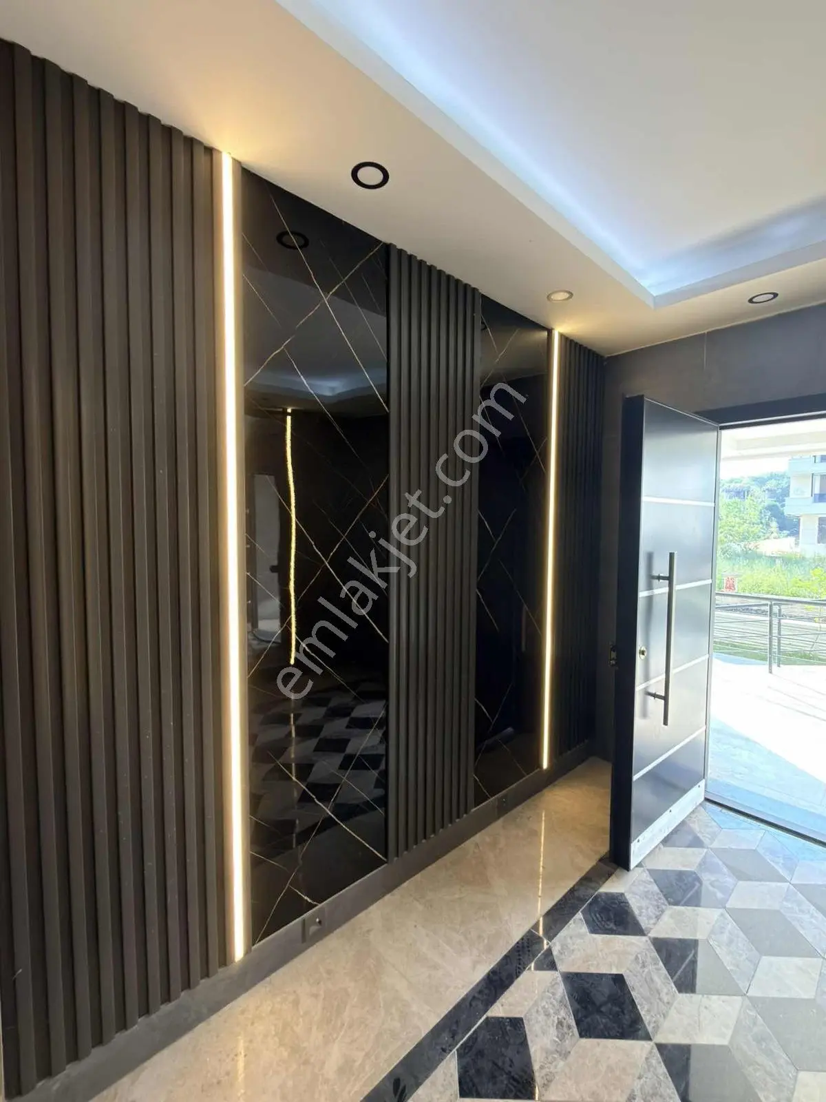 Yüksek Kredi | Site İçerisinde | Havuz-hamam-sauna-fitness — fotoğraf 7