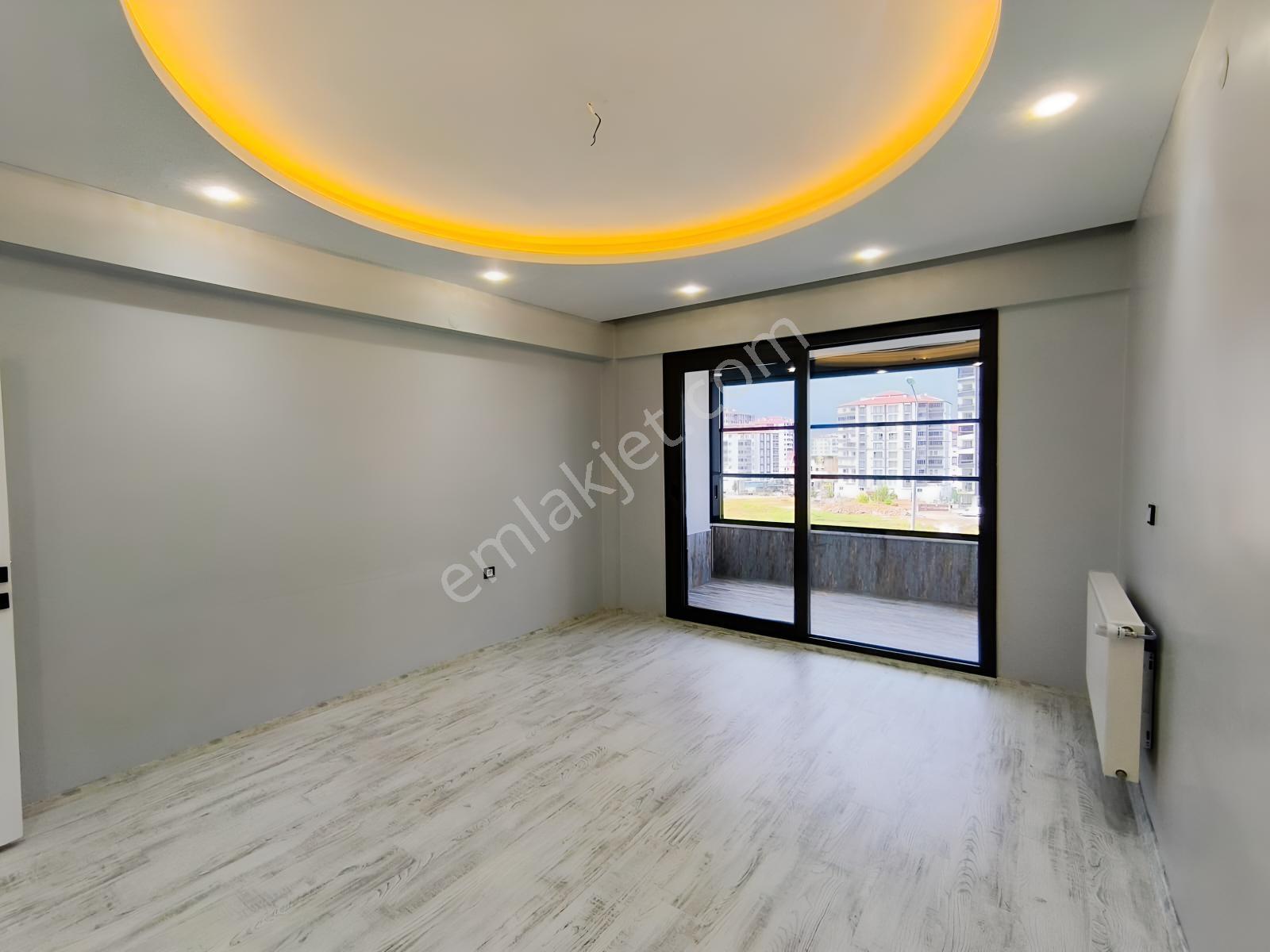 Tecde Mahallesi Ara Katta Satılık 4+1 Lüks Daire