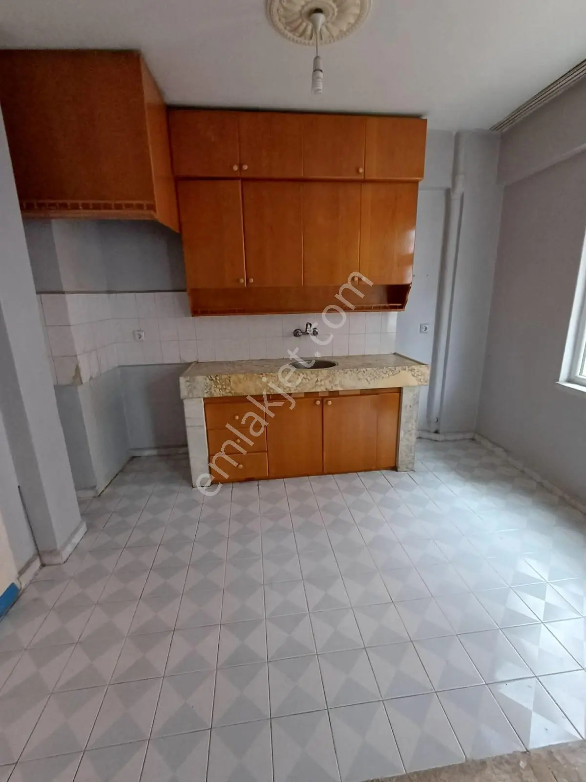Fevzi Çakmak Mahallesinde İçi Temiz Bakımlı Satılık Daire — fotoğraf 5