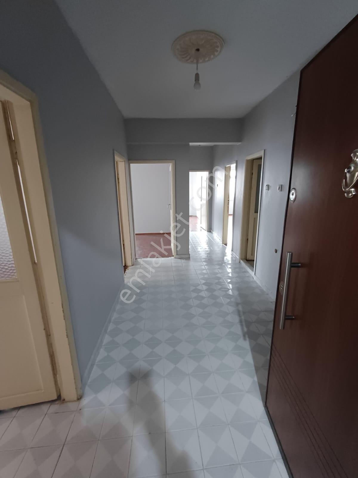Fevzi Çakmak Mahallesinde İçi Temiz Bakımlı Satılık Daire — fotoğraf 23