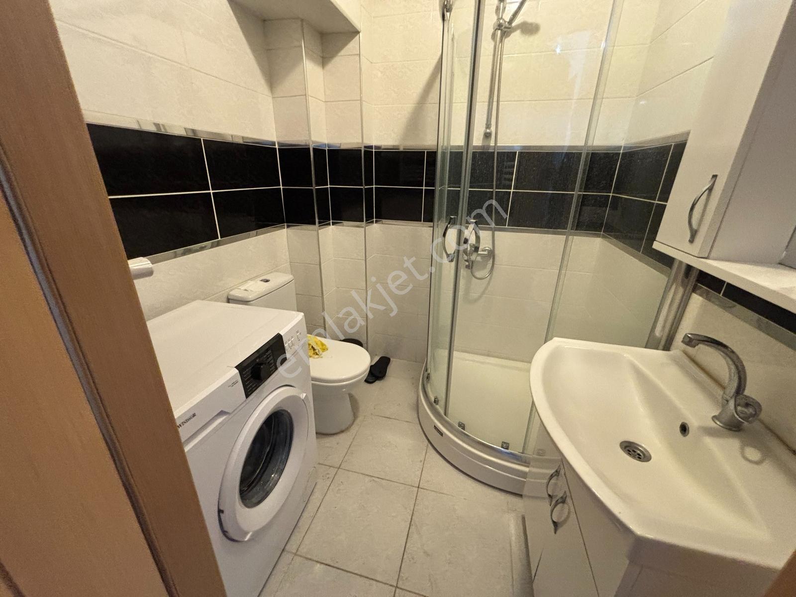 F-l Emlaktan Cengiz Topel 1+1 Bahçeli, Eşyalı, 28500tl Kiracılı — fotoğraf 8