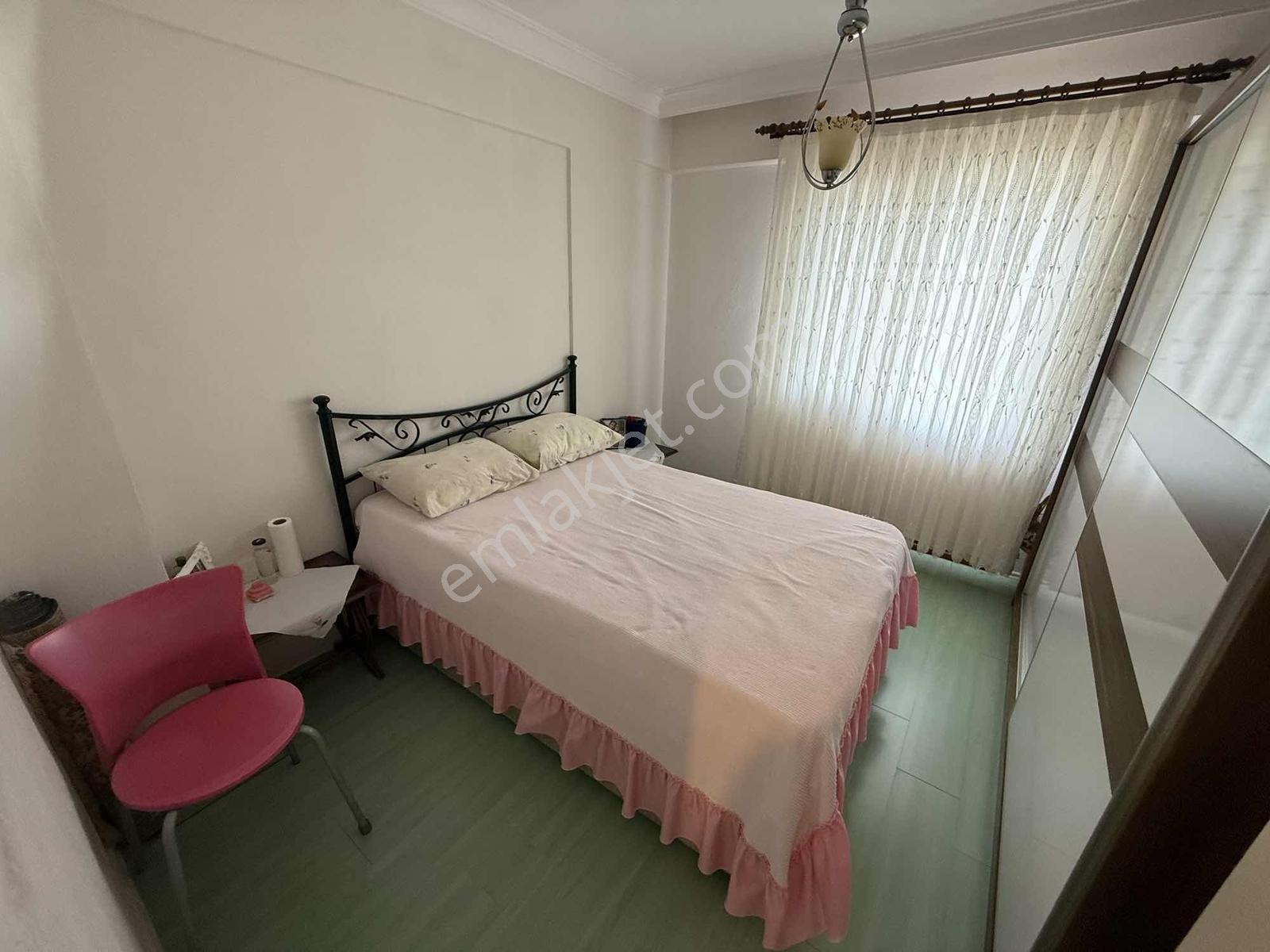 Aleyna Sitesinde Havuzlu Villa — fotoğraf 30