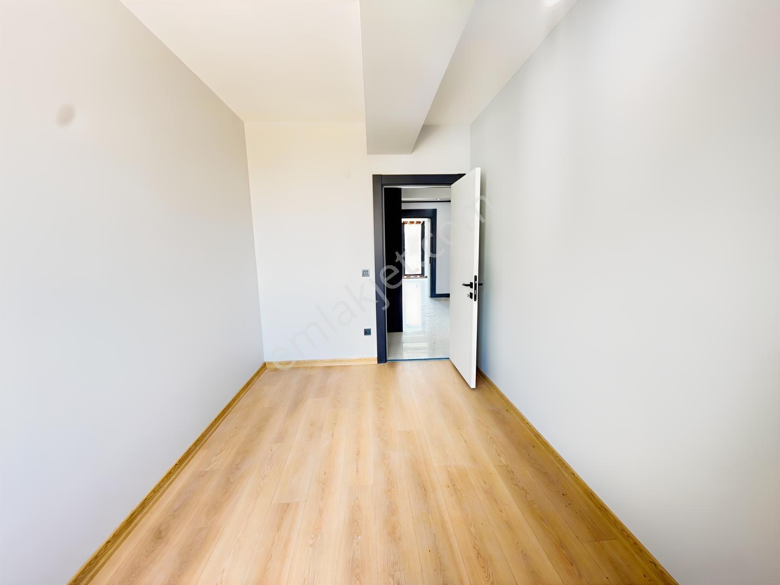 Var'dan Çerkezköy Tepe'de Sıfır Site İçerisinde Lüxx 3+1 Dairee — fotoğraf 6