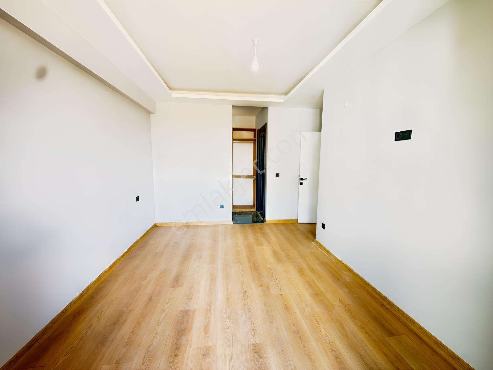 Var'dan Çerkezköy Tepe'de Sıfır Site İçerisinde Lüxx 3+1 Dairee — fotoğraf 7