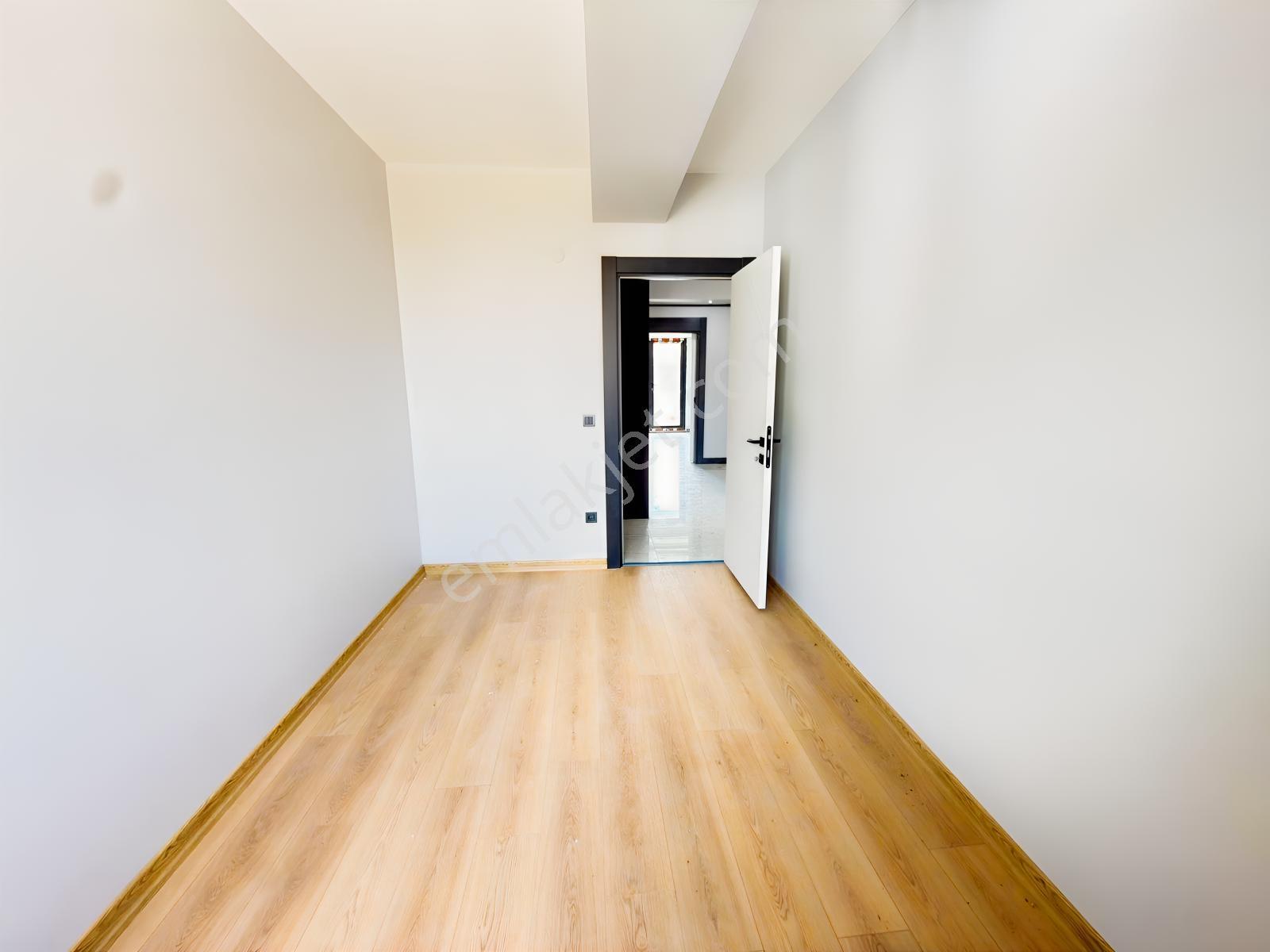 Var'dan Çerkezköy Tepe'de Sıfır Site İçerisinde Lüxx 3+1 Dairee — fotoğraf 19