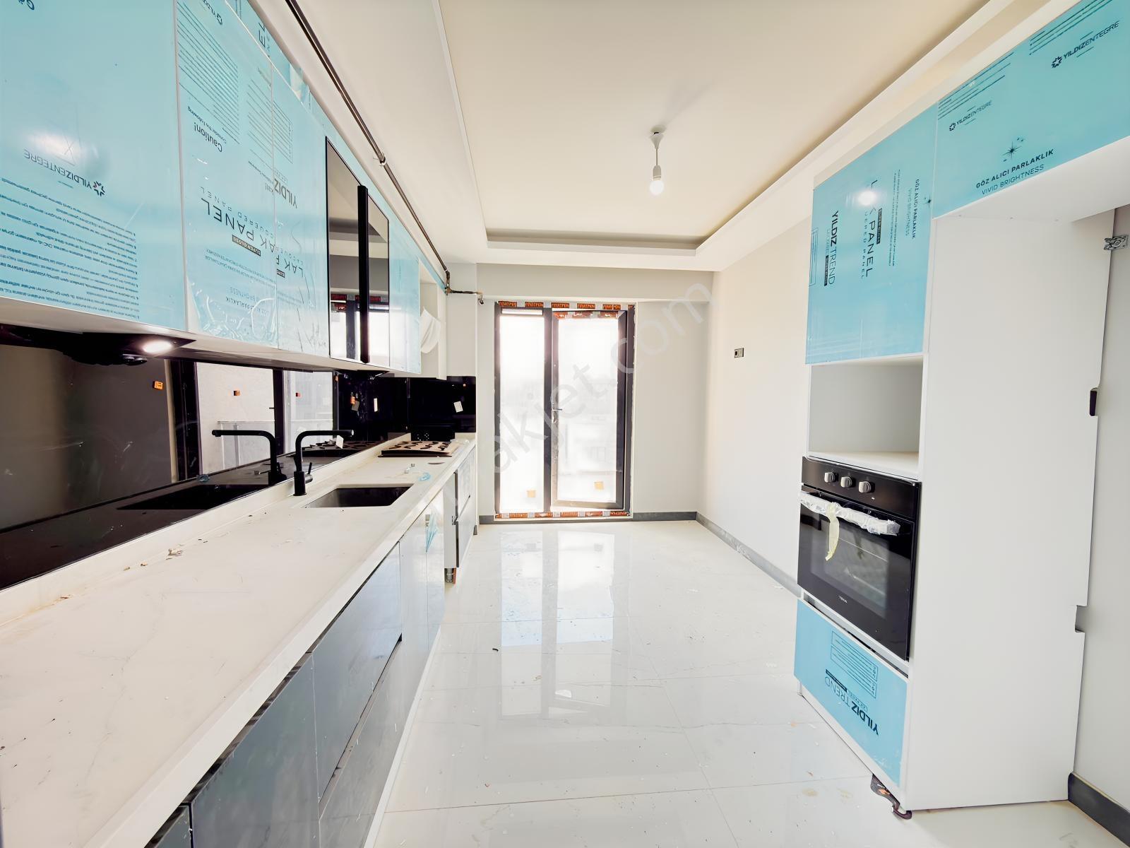Var'dan Çerkezköy Tepe'de Sıfır Site İçerisinde Lüxx 3+1 Dairee — fotoğraf 33