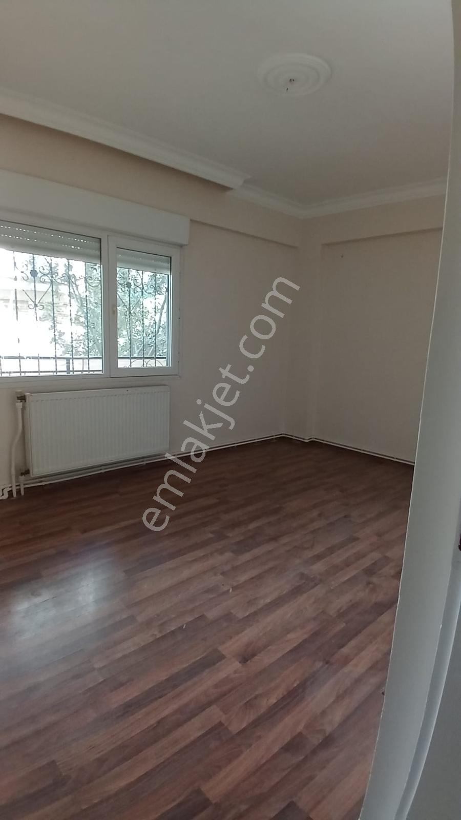 Buca Barış Mahallesinde Kız Kulesi Geniş Metrekareli 3+1 Daire — fotoğraf 7