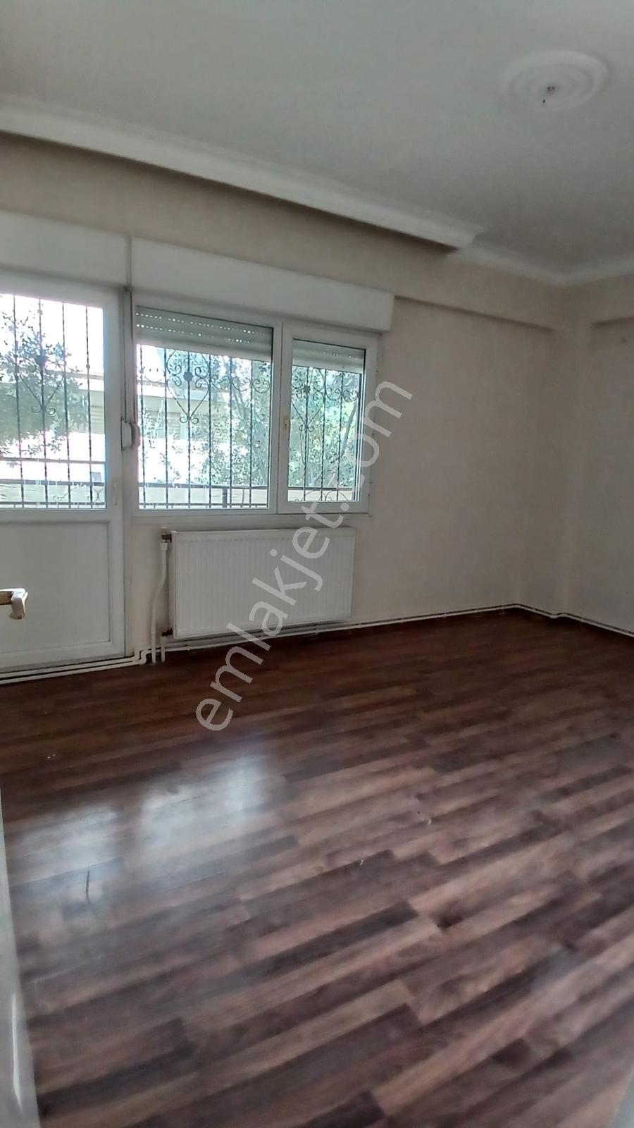 Buca Barış Mahallesinde Kız Kulesi Geniş Metrekareli 3+1 Daire — fotoğraf 13