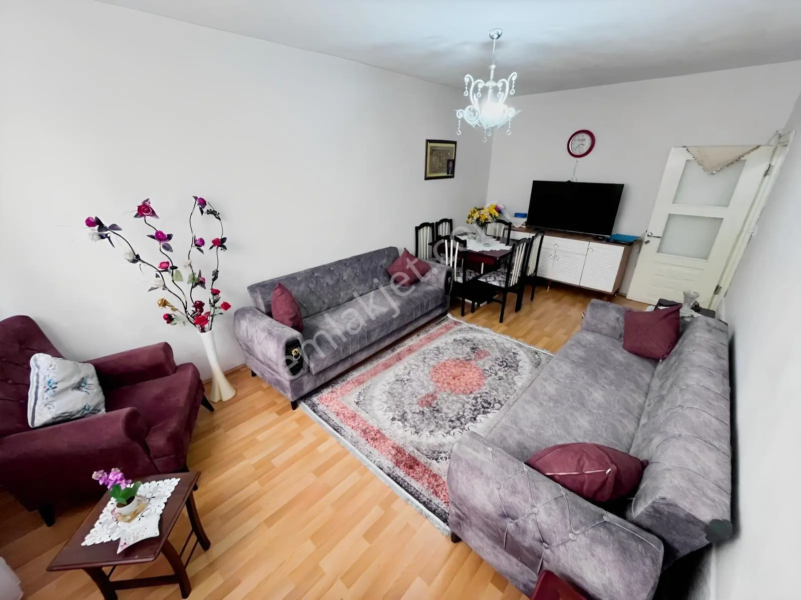 Boşnak Mahallesinde Satılık 2+1 Bahçe Katı — fotoğraf 6