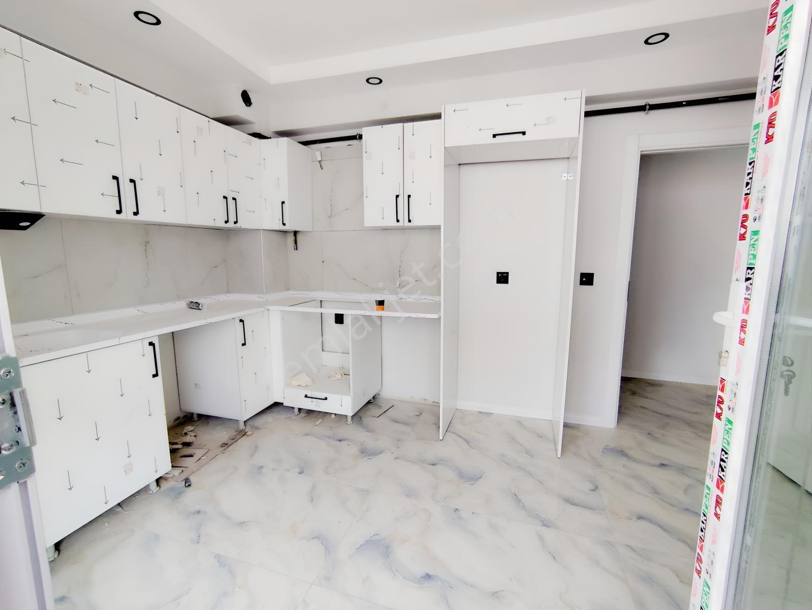 Fazelden 2+1 Geniş Ara Kat Dilek Cad.ve Dilek Tepe P. Yakını D. — fotoğraf 3