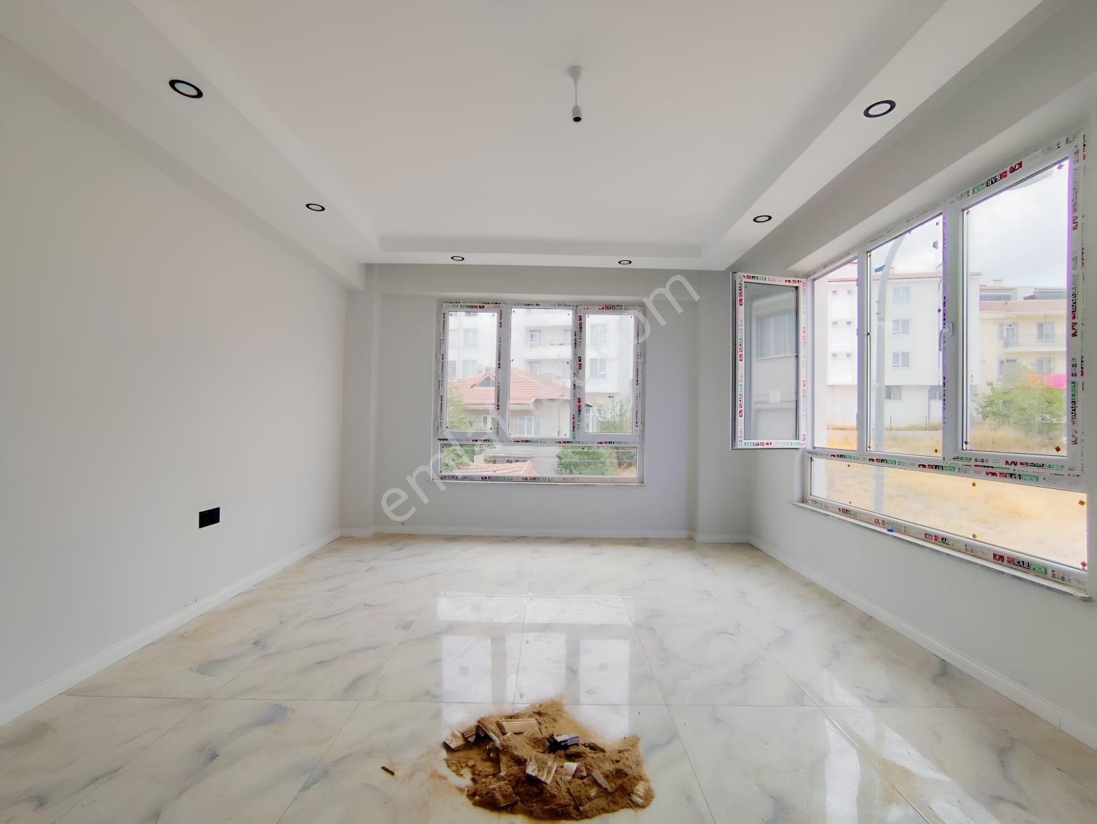 Fazelden 2+1 Geniş Ara Kat Dilek Cad.ve Dilek Tepe P. Yakını D. — fotoğraf 8