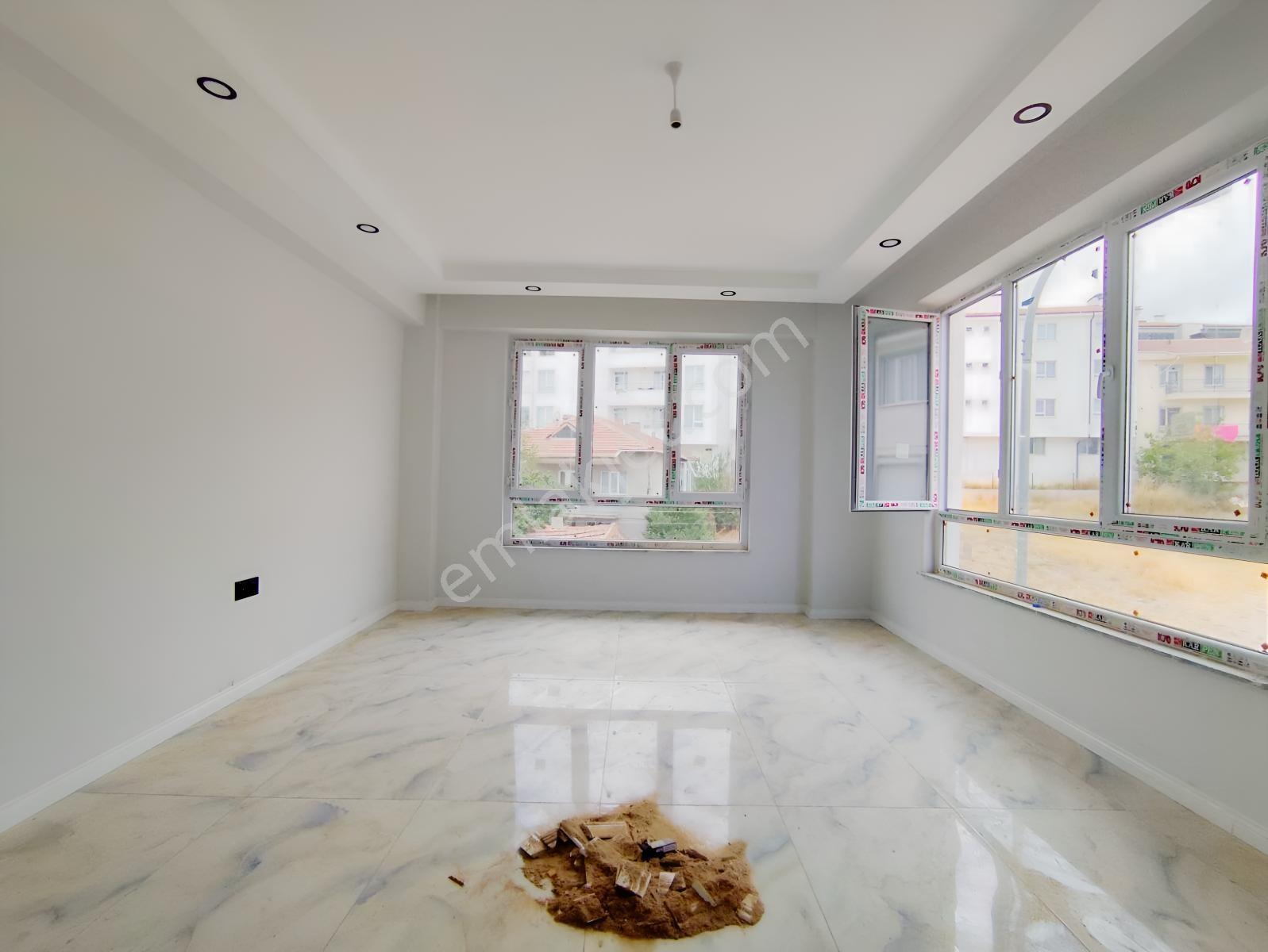 Fazelden 2+1 Geniş Ara Kat Dilek Cad.ve Dilek Tepe P. Yakını D. — fotoğraf 10