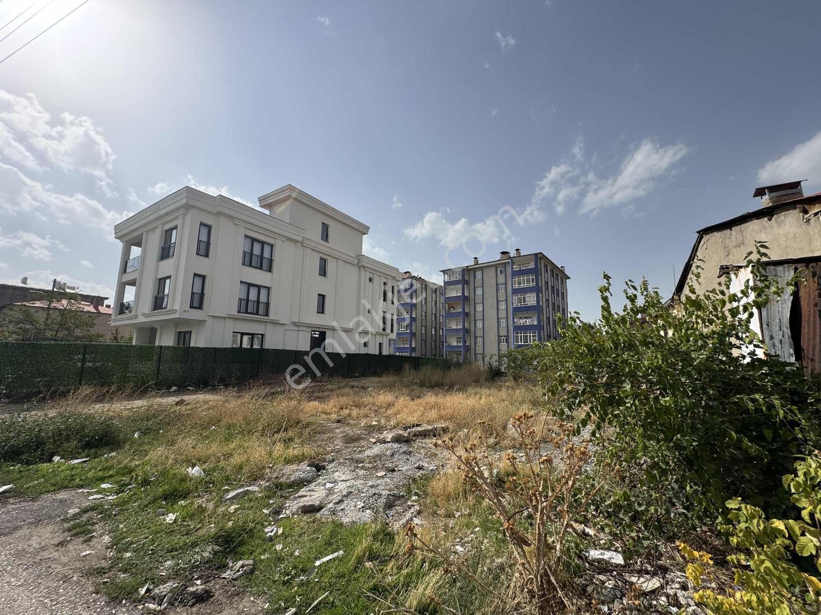 İkinisan Caddesi Yanı Satılık 660 M² Arsa — fotoğraf 9