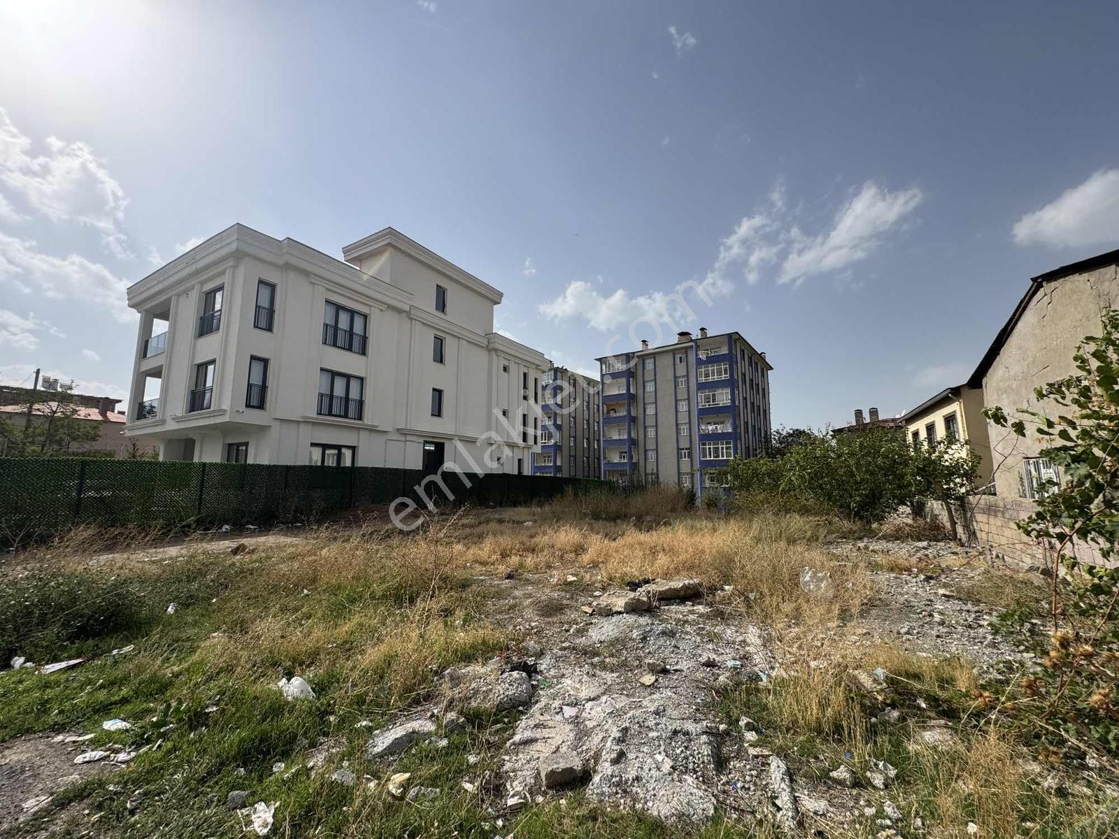 İkinisan Caddesi Yanı Satılık 660 M² Arsa — fotoğraf 13