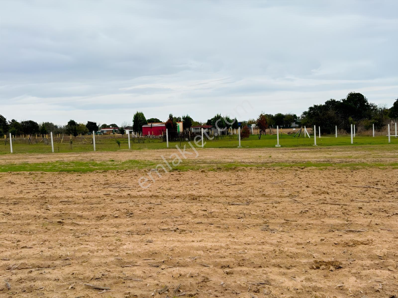 Güven'den Velimeşe'de 520m² Bağ Evimine Uygun Yola Cephe Arazi ! — fotoğraf 7