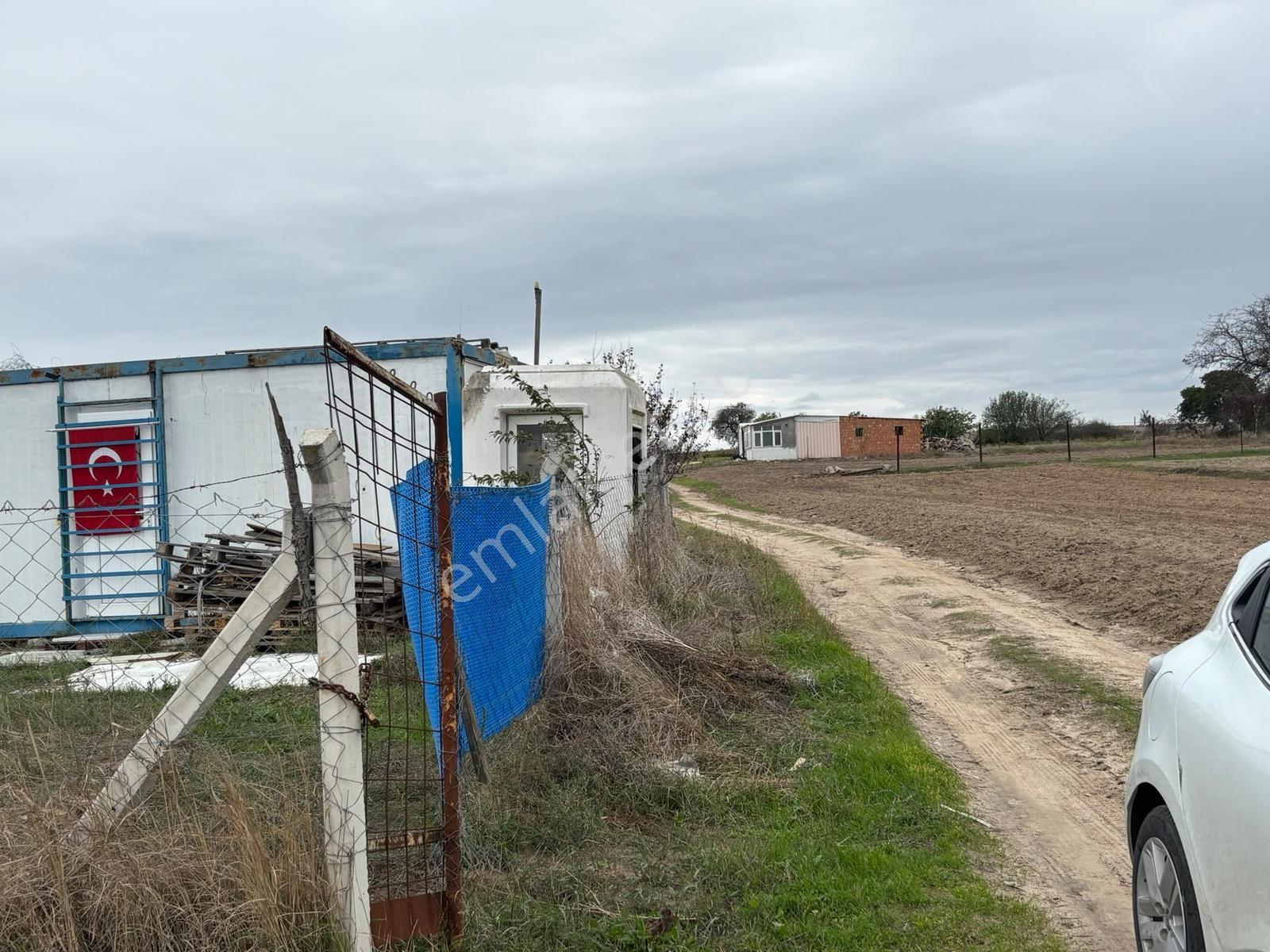 Güven'den Velimeşe'de 520m² Bağ Evimine Uygun Yola Cephe Arazi ! — fotoğraf 19
