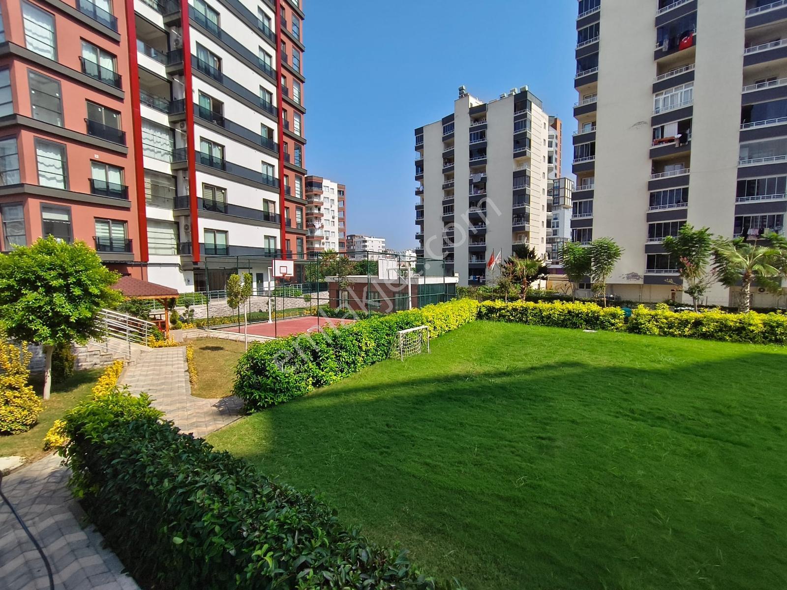 New Form'dan Çiftlikköy'de Tuval Art Sitesi Satılık 2+1 Daire — fotoğraf 5