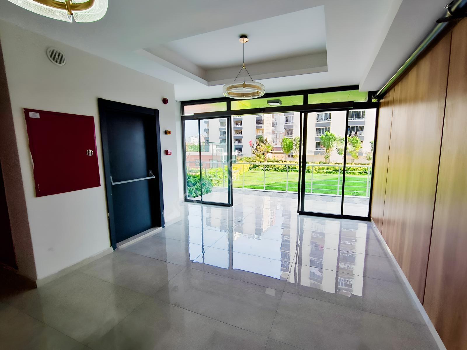 New Form'dan Çiftlikköy'de Tuval Art Sitesi Satılık 2+1 Daire — fotoğraf 8