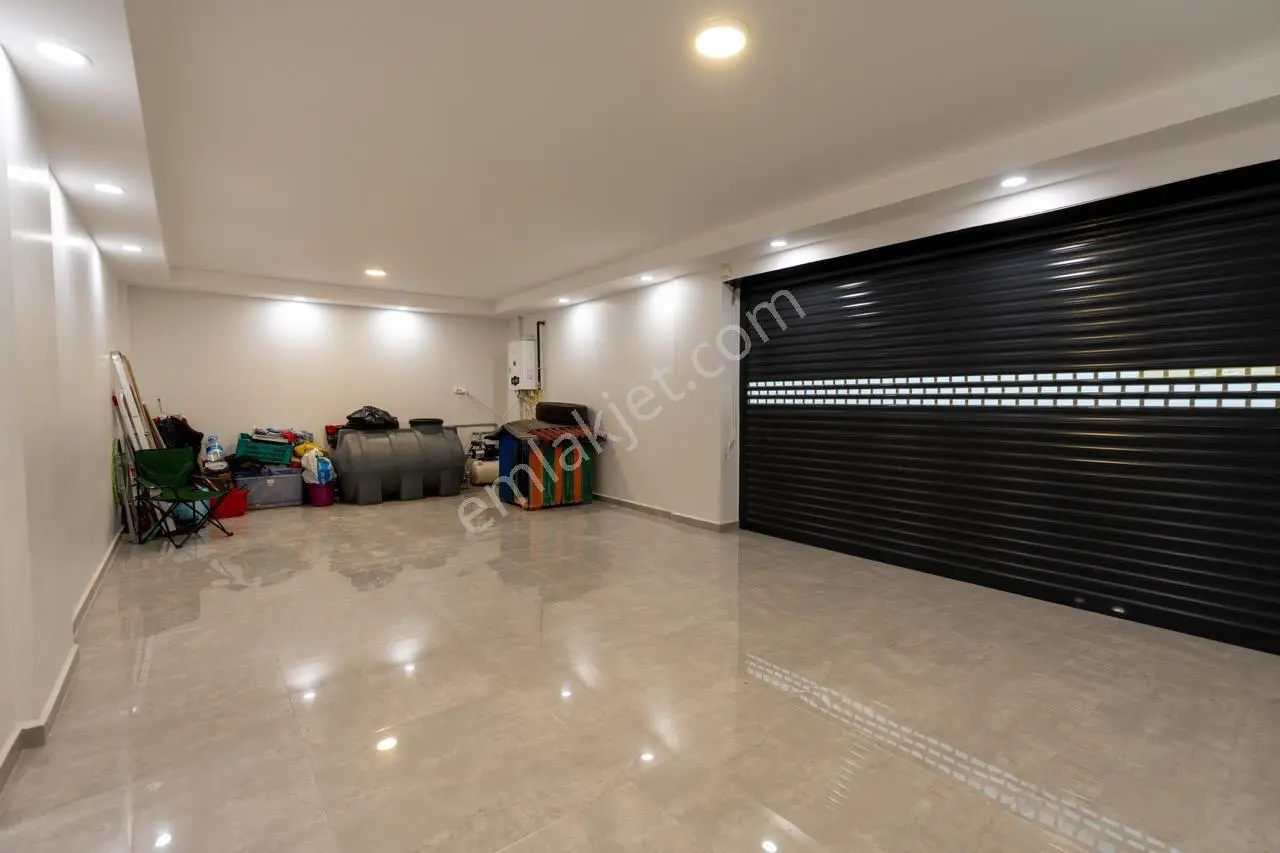 Kuşadası İstek Okulları Bölgesinde Özel Havuzlu Geniş Villa — fotoğraf 18