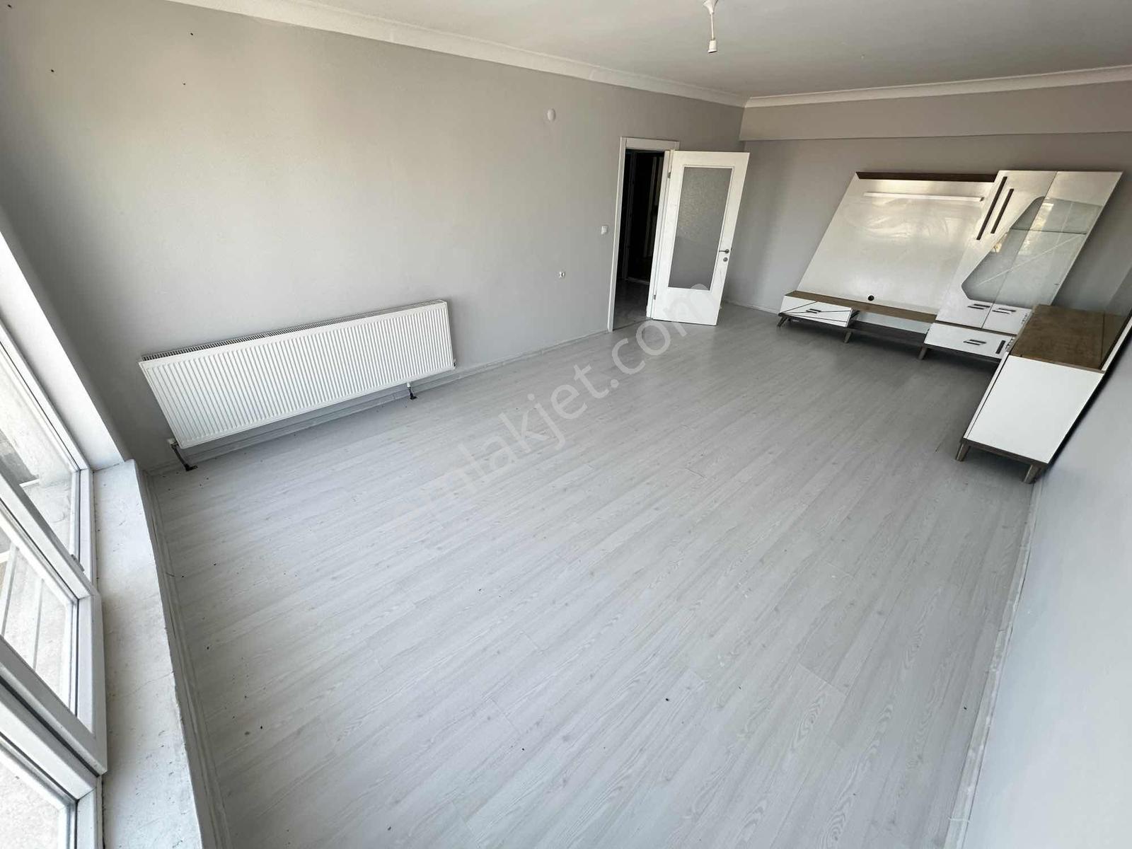 Geniş Kullanım Alanlı 6+2 Dubleks | Çift Girişli | Manzaralı — fotoğraf 2
