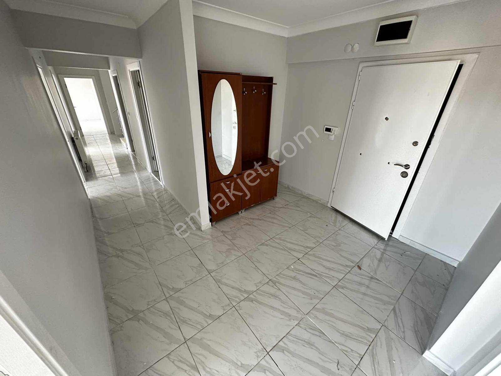 Geniş Kullanım Alanlı 6+2 Dubleks | Çift Girişli | Manzaralı — fotoğraf 6