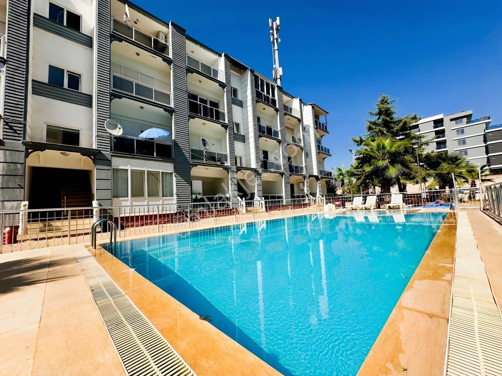 Antalya Altıntaşta Havuzlu Sıtede 2+1 Dubleks — fotoğraf 2