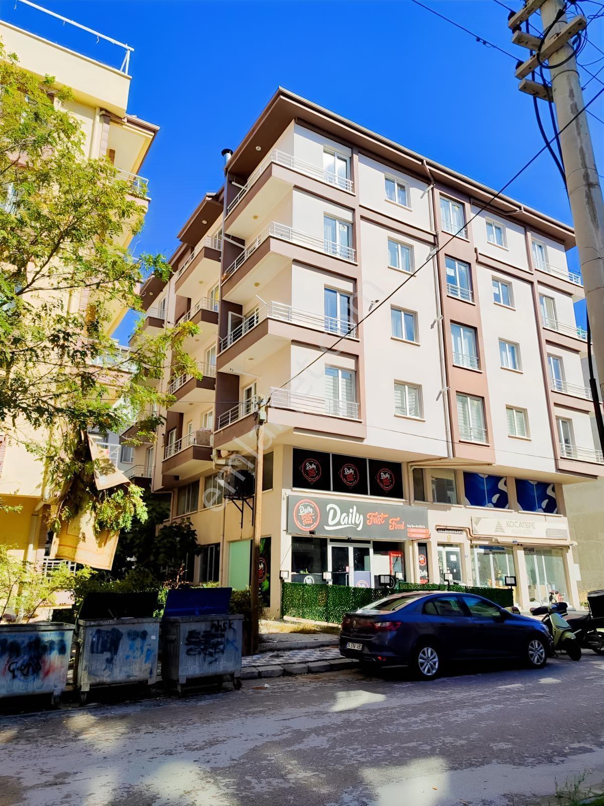 İdeal Emlak'tan Erenlerde 2+0 Satılık Cazip Daire — fotoğraf 3