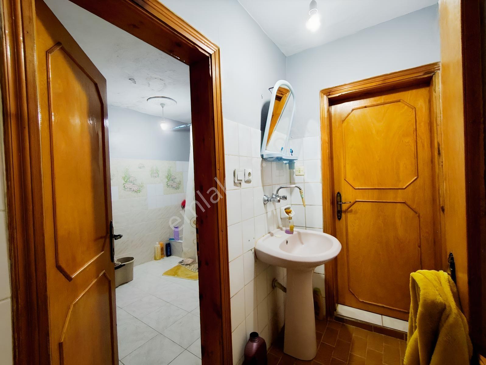 Karasu Çarşı Merkezde Hem Oturumluk Hem Yatırımlık 2+1 Daire — fotoğraf 9