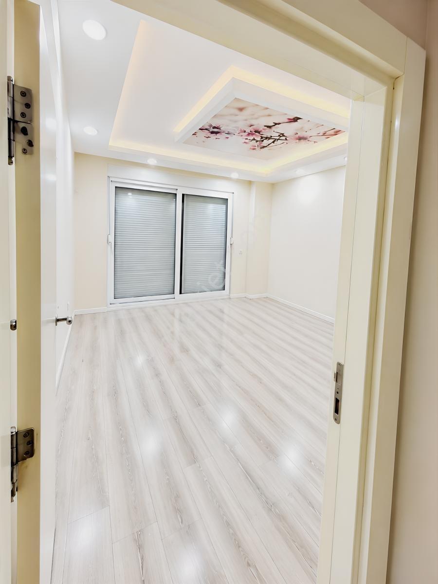 Manavgat Kavaklı Mahallesi'nde Satılık 2+1 Bahçe Katı Daire! — fotoğraf 3