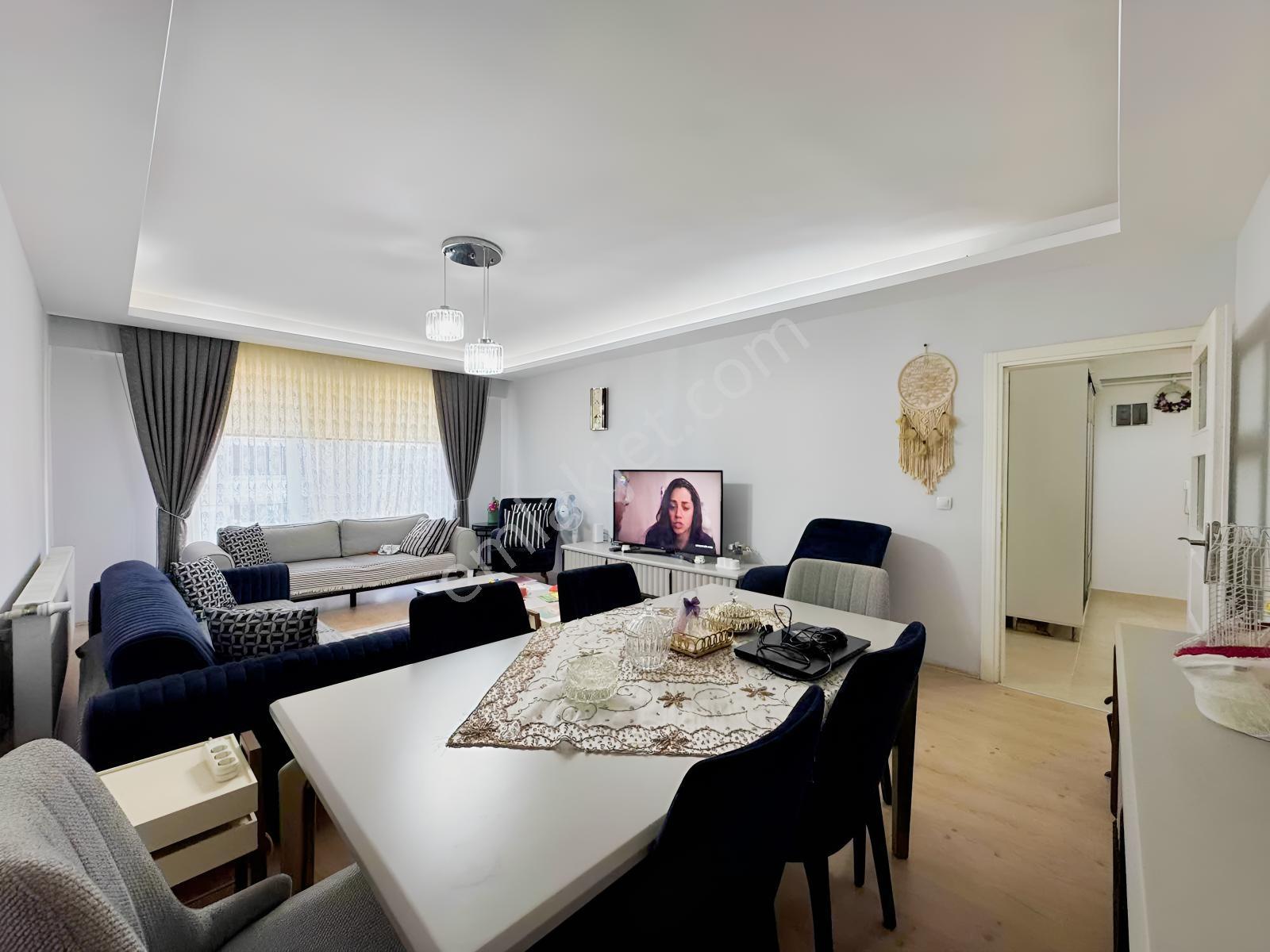 Öznur Öztürk'ten Derebahçe Yenişehir Sitesi 3+1 Satılık Daire — fotoğraf 4