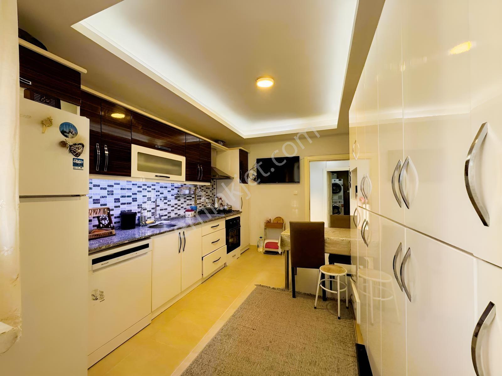 Öznur Öztürk'ten Derebahçe Yenişehir Sitesi 3+1 Satılık Daire — fotoğraf 7