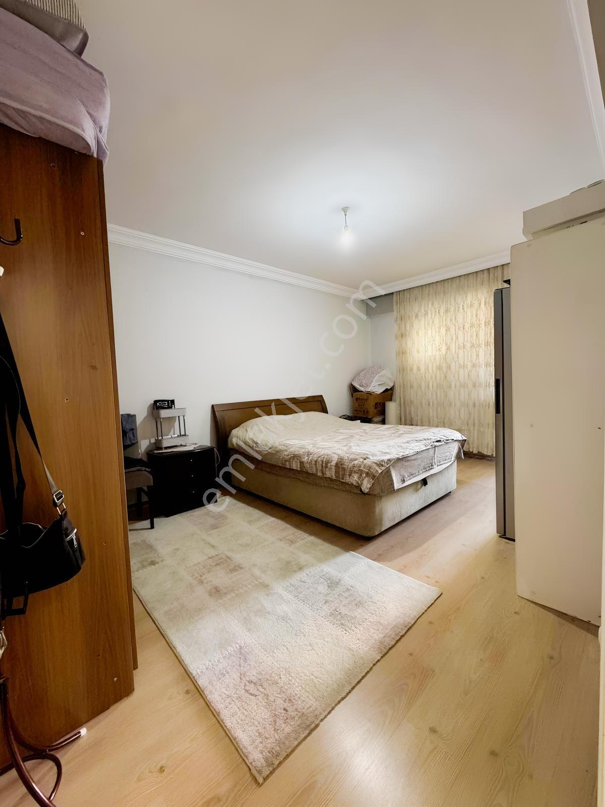 Öznur Öztürk'ten Derebahçe Yenişehir Sitesi 3+1 Satılık Daire — fotoğraf 21