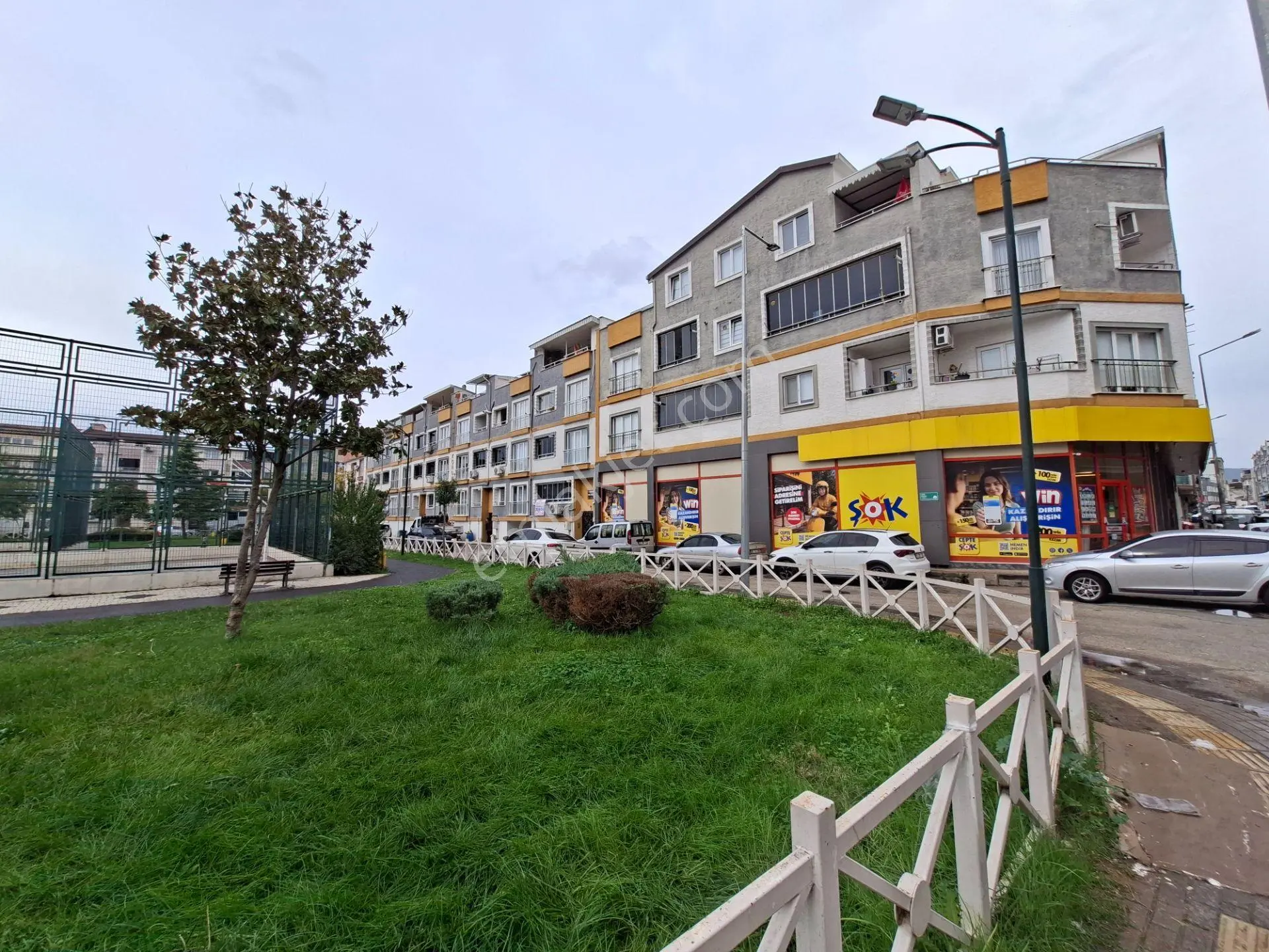 Kaçmaz Emlak Bursa Osmangazi Demirtaş Cumhuriyet Mah Satılık Bakımlı Daire — fotoğraf 3