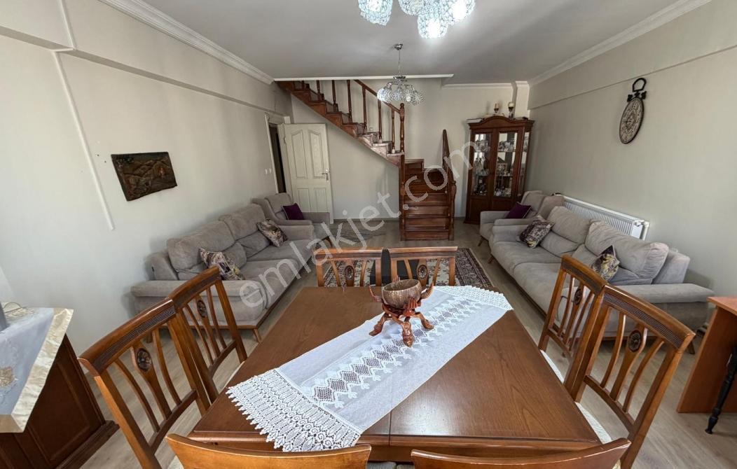 Çetin Emeç Üzerinde Şerefiyeli 5+2 Satılık Dubleks Daire !!! — fotoğraf 4