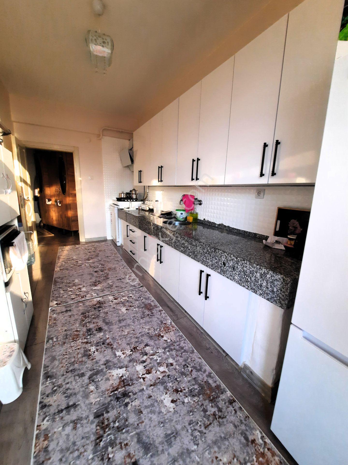 Düzce Aydınpınar Caddesinde -eşyalı- 2+1 Yenilenmiş Daire! — fotoğraf 9