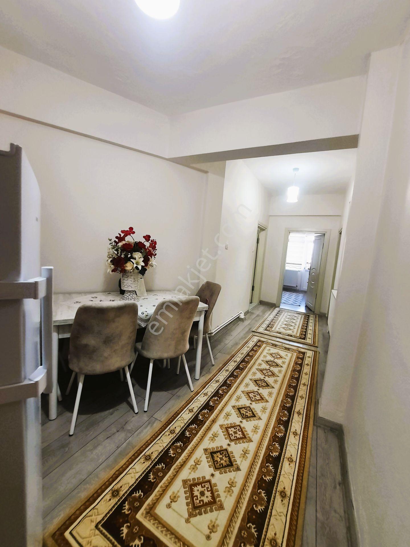 Düzce Aydınpınar Caddesinde -eşyalı- 2+1 Yenilenmiş Daire! — fotoğraf 13