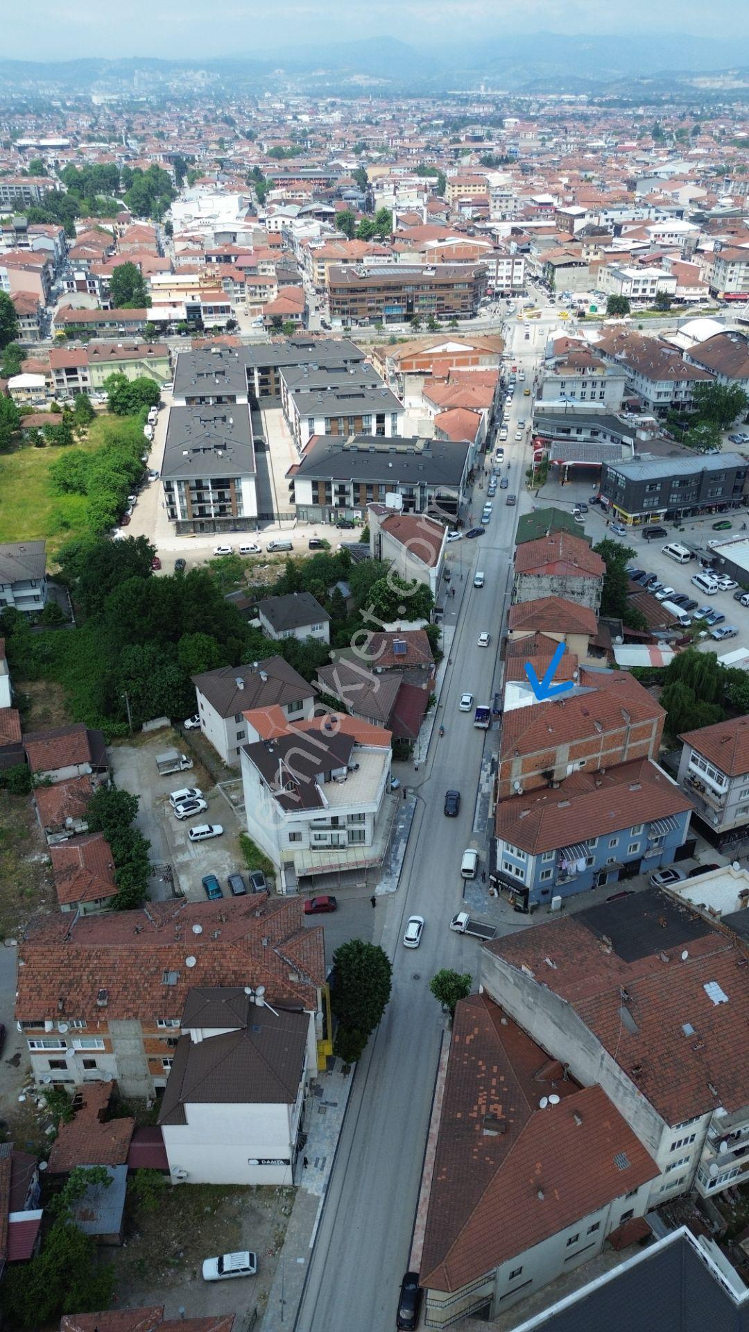 Düzce Aydınpınar Caddesinde -eşyalı- 2+1 Yenilenmiş Daire! — fotoğraf 30
