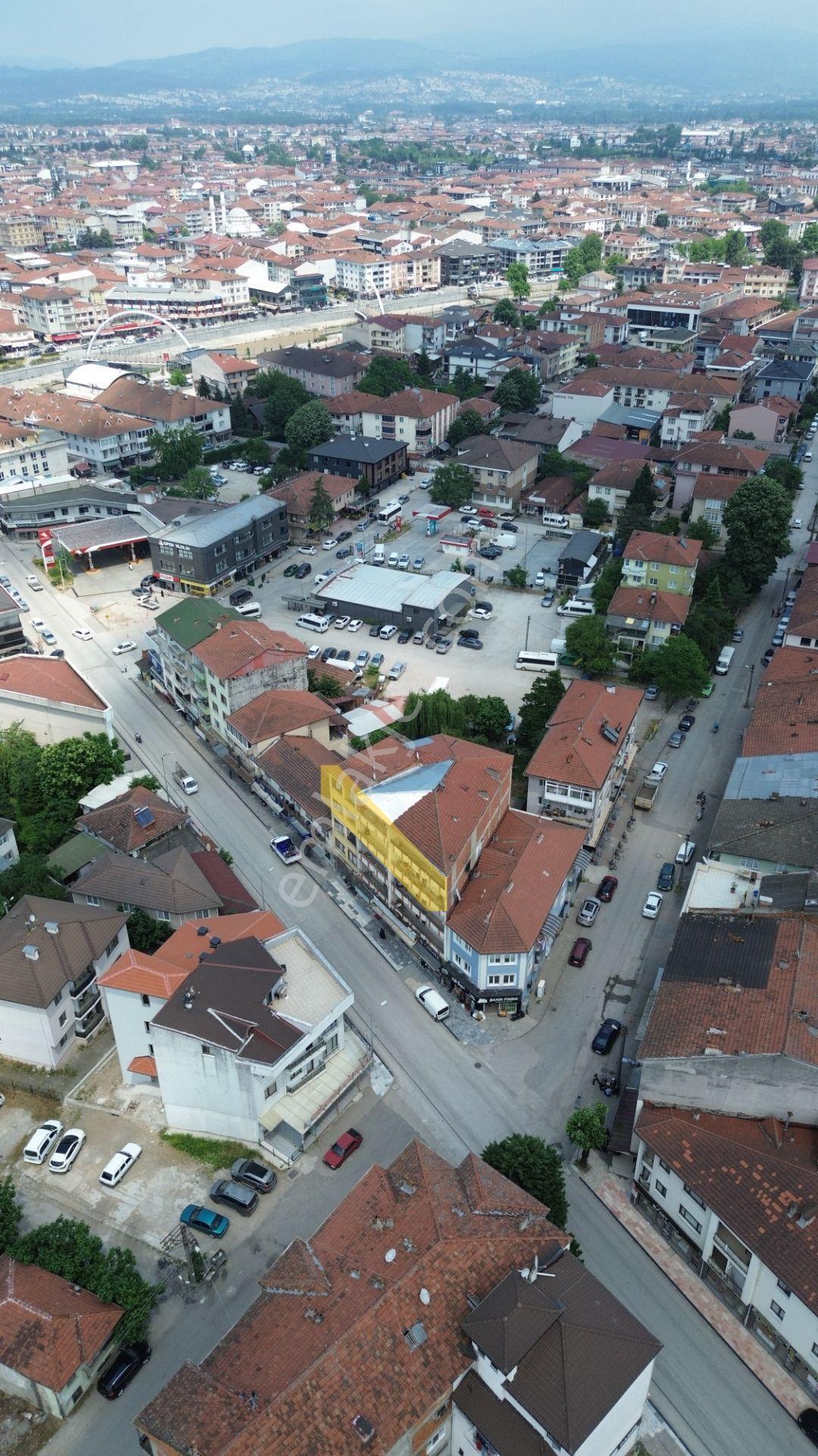 Düzce Aydınpınar Caddesinde -eşyalı- 2+1 Yenilenmiş Daire! — fotoğraf 32