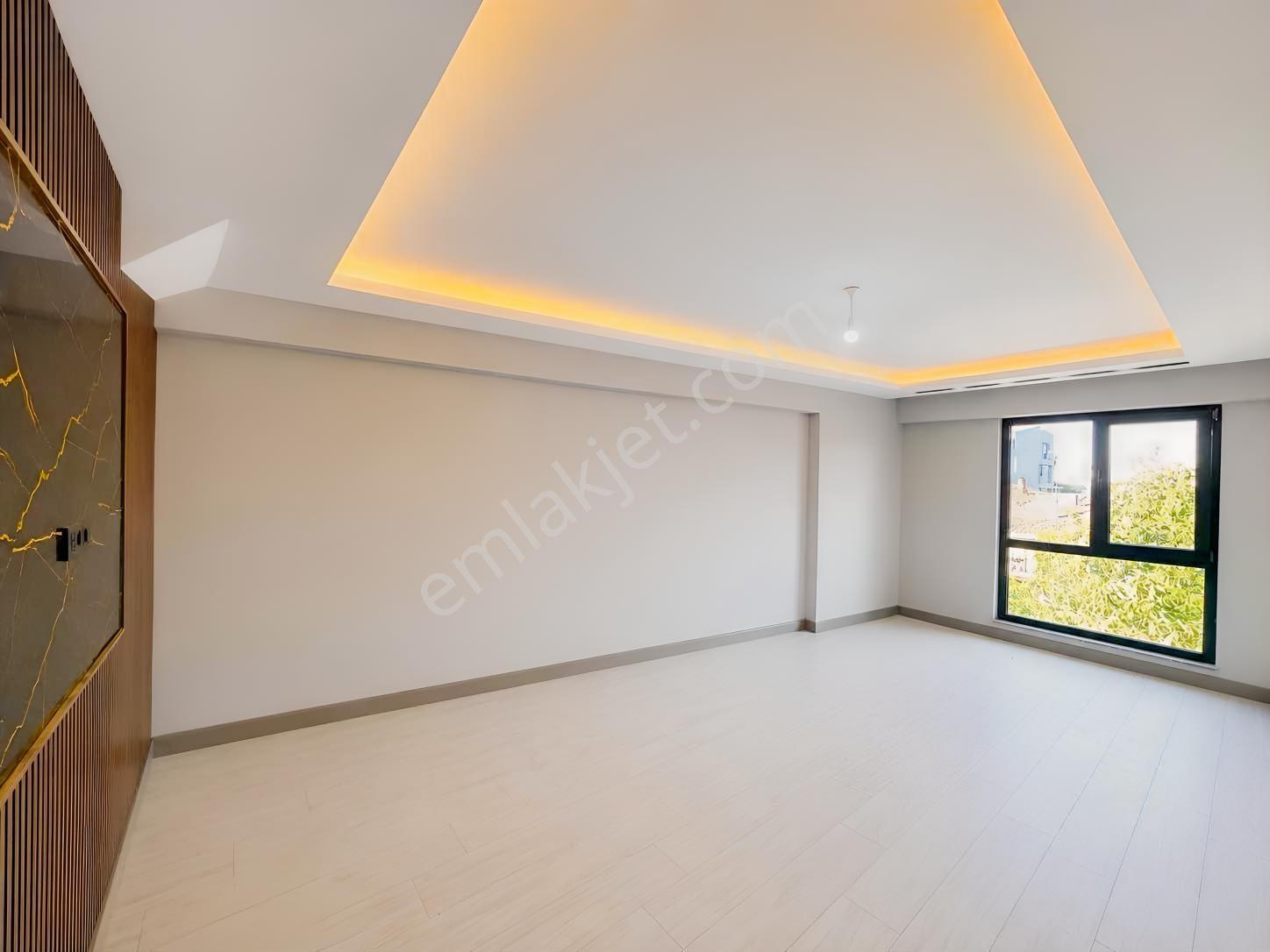 Nilüfer Özlüce'De 2+1 Park Cepheli Dubleks Sıfır Daire