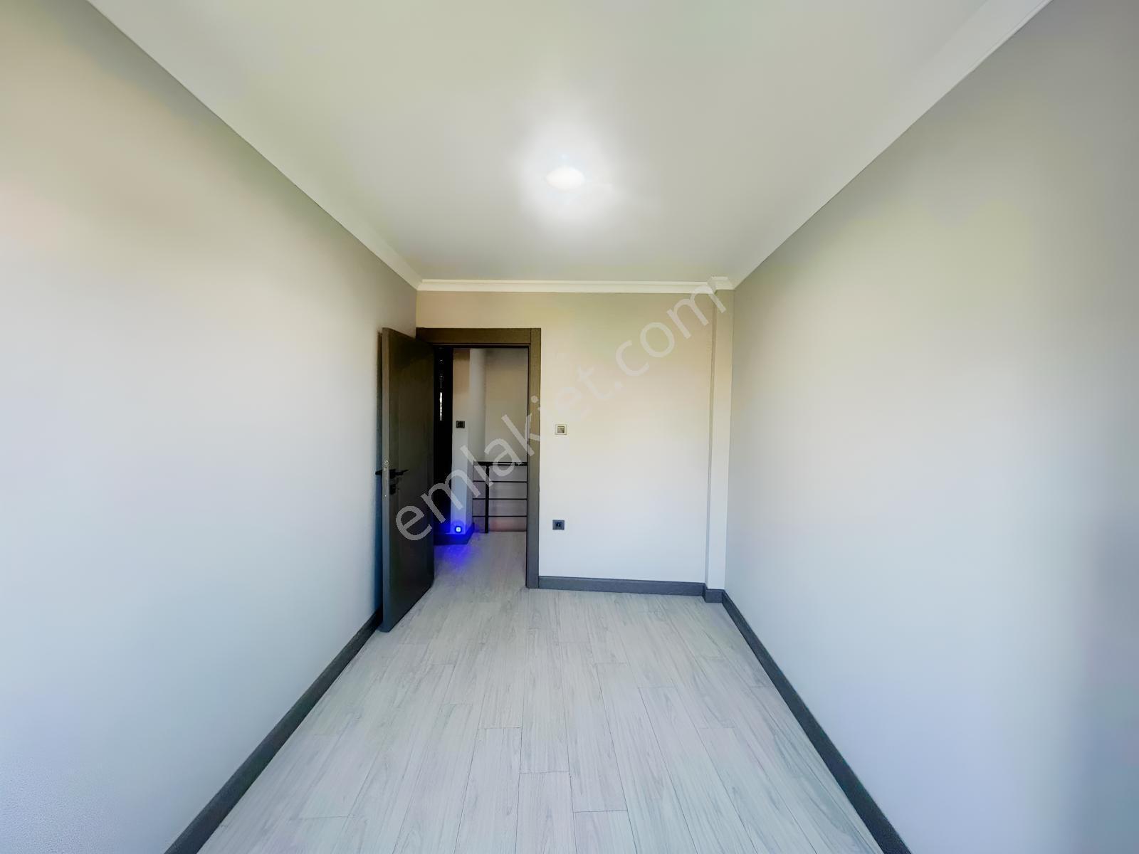 Nilüfer Özlüce'de 2+1 Park Cepheli Dubleks Sıfır Daire — fotoğraf 20