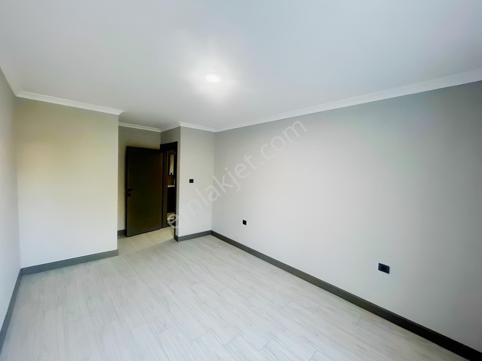 Nilüfer Özlüce'de 2+1 Park Cepheli Dubleks Sıfır Daire — fotoğraf 24