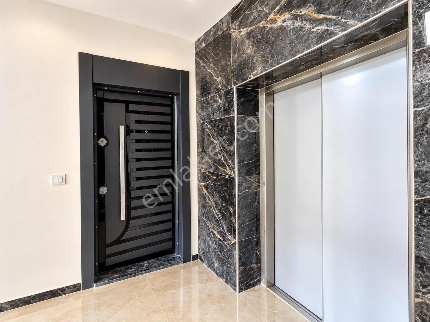 Finike Kum Mahellesinde Demşz Manzaralı Satılık 1+1 Daire — fotoğraf 19