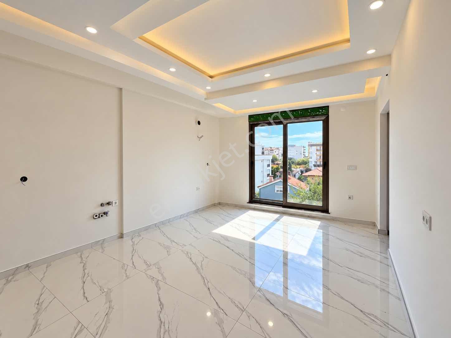 Finike Kum Mahellesinde Demşz Manzaralı Satılık 1+1 Daire — fotoğraf 21
