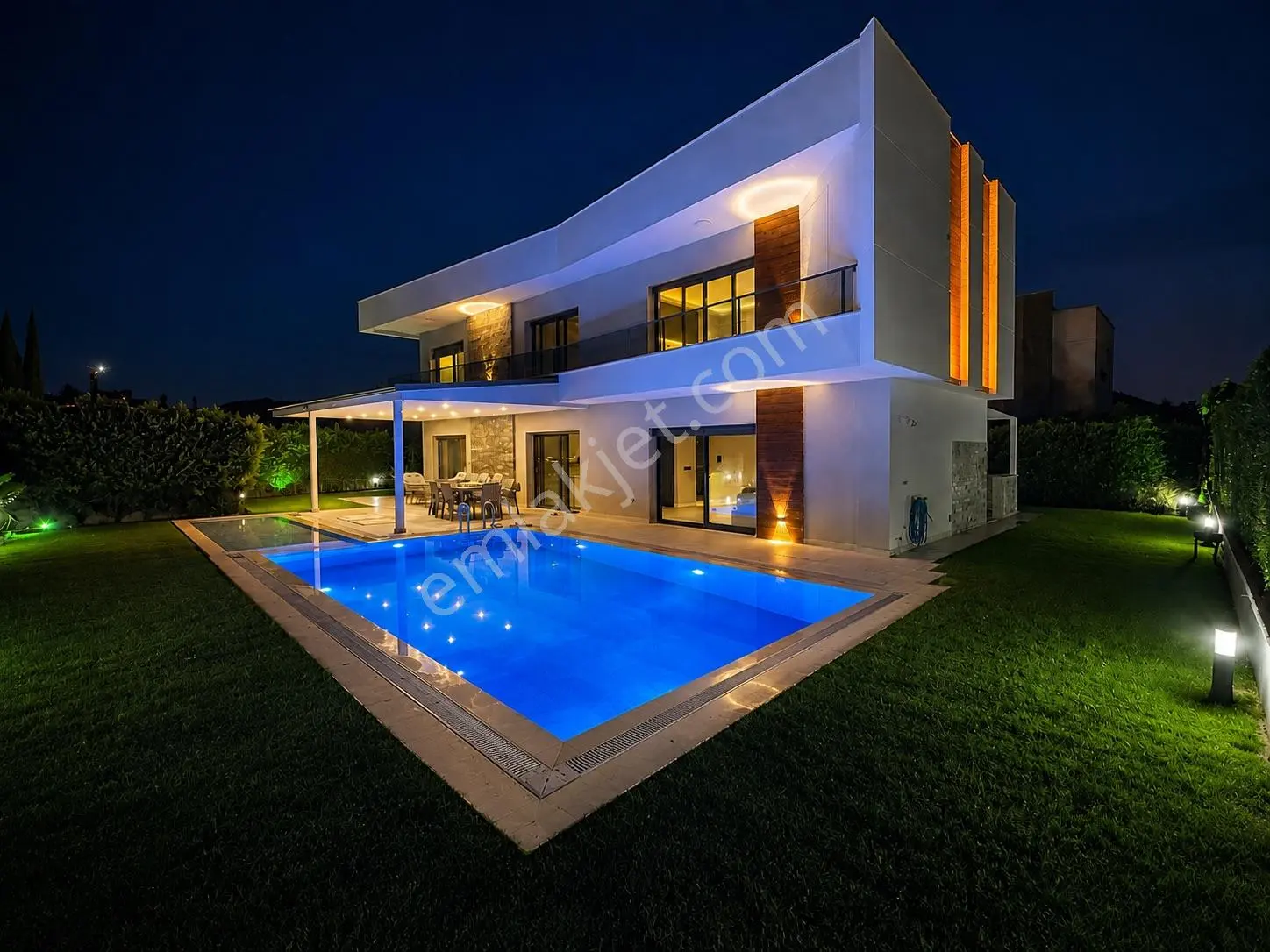 Kuşadası 4+1 Müstakil Havuzlu Satılık Yazlık — fotoğraf 16