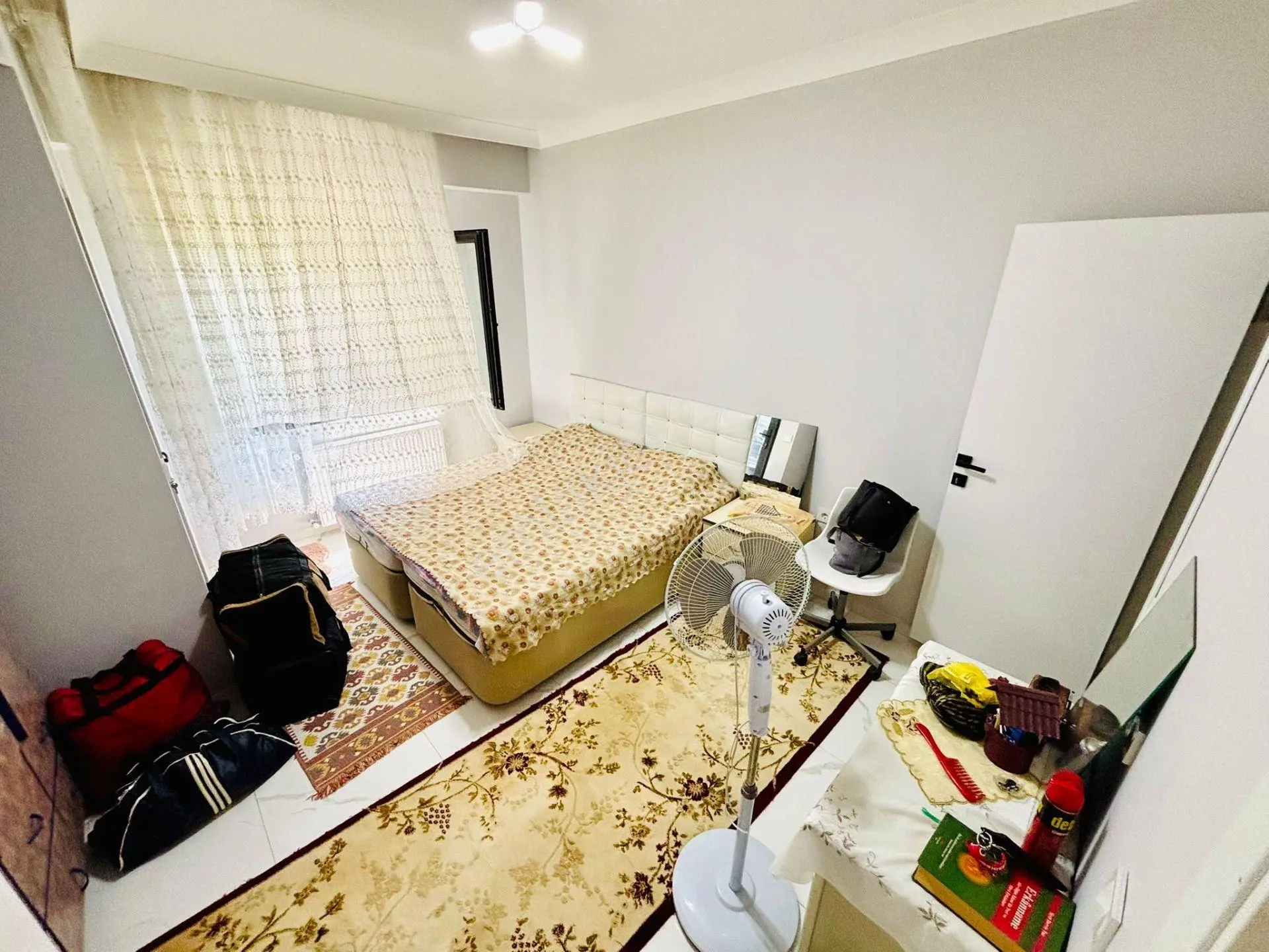 Yükselden Altınkumda Kombili Otoparklı Al Otur! 2+1 Sıfır Daire — fotoğraf 28
