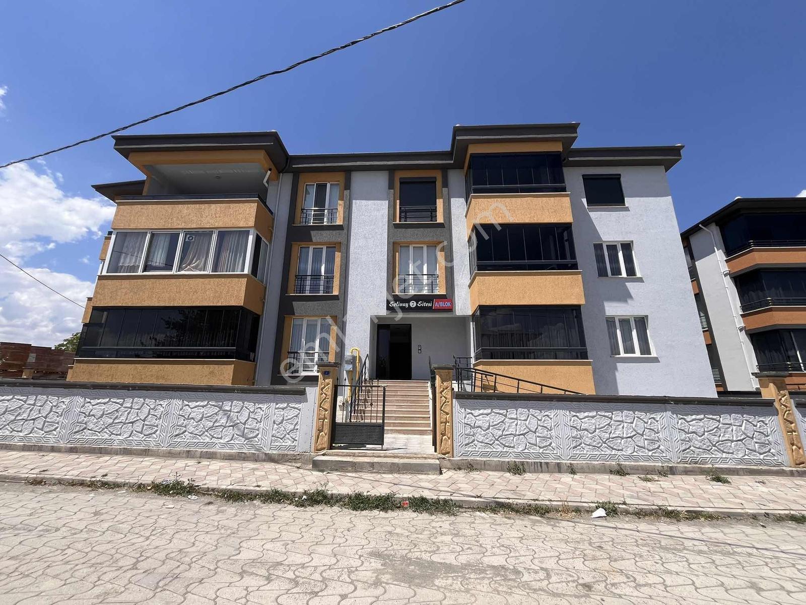 Remax Dem'den Demirkent Mah. Finansmana Uygun 3+1 Lüks Satılık — fotoğraf 2
