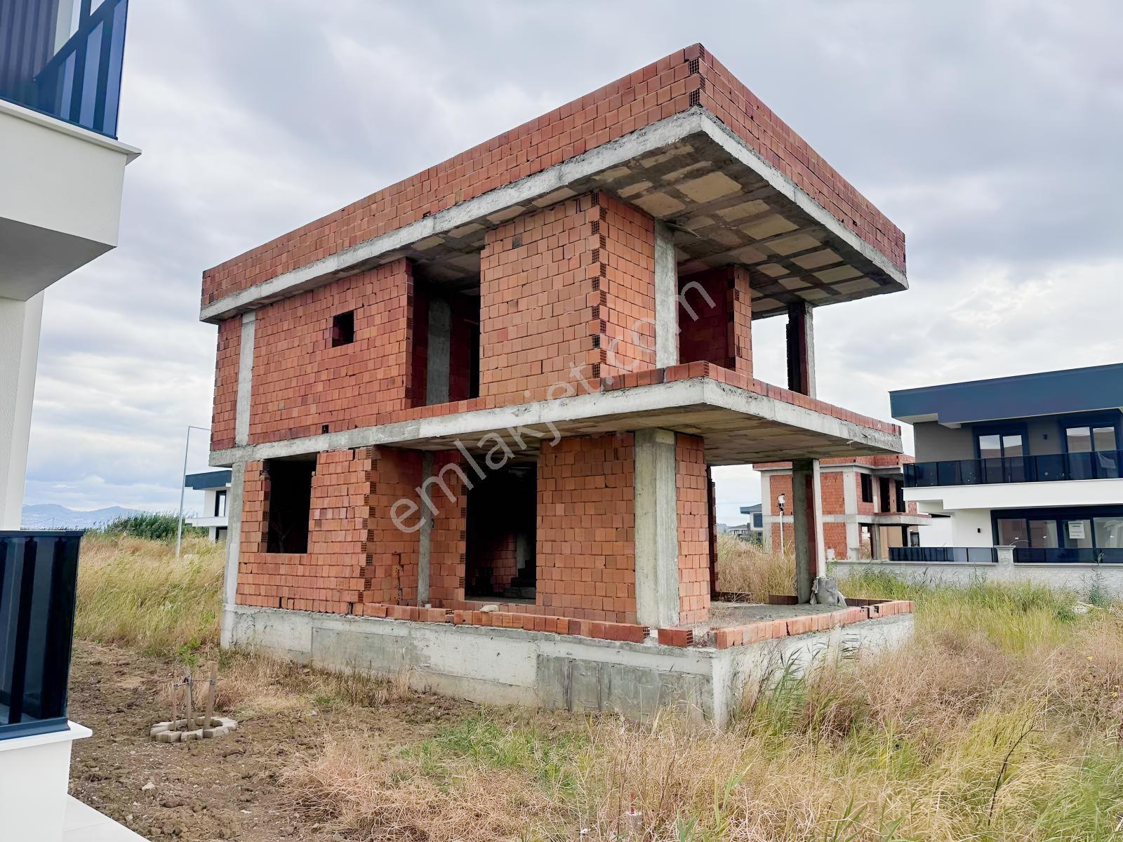 Gömeç'te Uygun Fiyata Satılık Natamam Büyük Müstakil Villa — fotoğraf 4