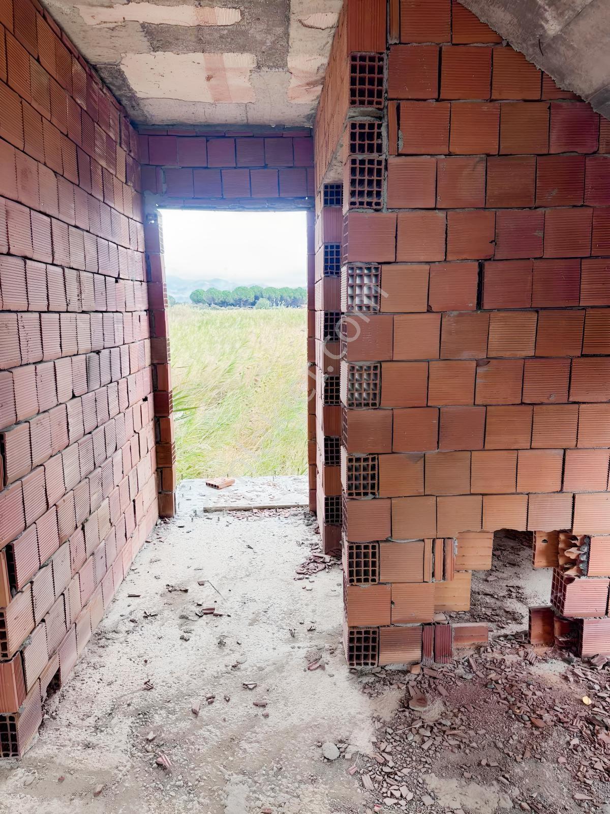 Gömeç'te Uygun Fiyata Satılık Natamam Büyük Müstakil Villa — fotoğraf 20